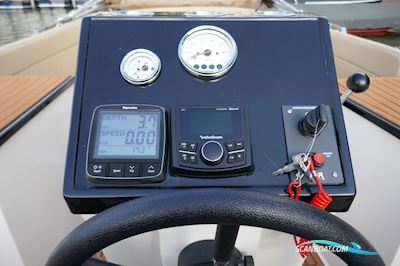 Clever 60 Motorboot 2024, Niederlande