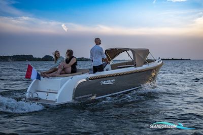 Clever 60 Motorboot 2024, Niederlande