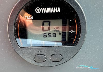 Coaster 600 DC Carbon Edition Motorboot 2021, mit Yamaha motor, Dänemark