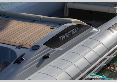 Cobra 9.7 Nautique Twisted Motorboot 2024, mit Mercury motor, England