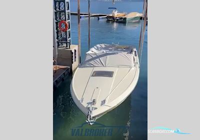 Colombo Vantage 25 Motorboot 1984, mit Marine Power Mcm 3.0 L 2000 motor, Italien