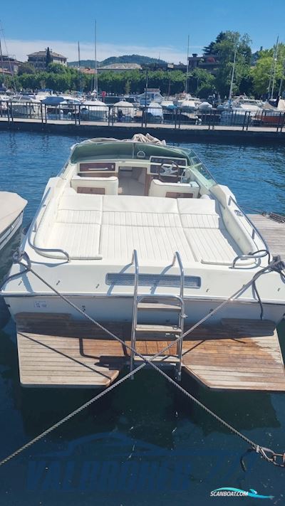 Colombo Vantage 25 Motorboot 1984, mit Marine Power Mcm 3.0 L 2000 motor, Italien