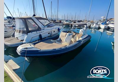 Colzani Ricambi Bsc B1 Motorboot 2022, mit Mercury motor, Frankreich