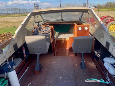Coronet - 24 Midi Motorboot 1976, mit Mercuri
 motor, Dänemark