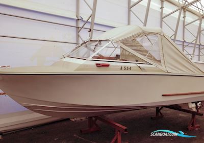Coronet 21 DC Motorboot 1970, mit Volvo Penta V6 3.2L Gxi motor, Finland