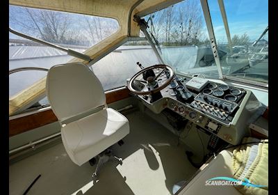 Coronet 32 Oceanfarer - Nedsat Motorboot 1971, mit Ford motor, Dänemark