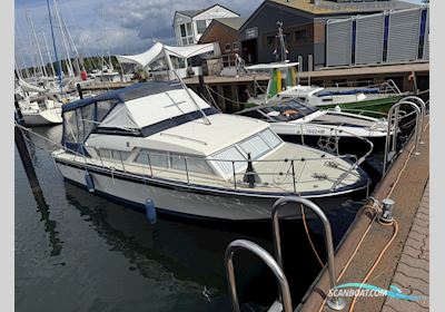 Coronet Commander 32 Motorboot 1974, mit Volvo Penta Aqad40B motor, Deutschland