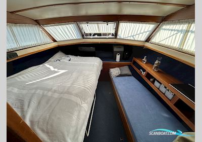 Coronet Commander 32 Motorboot 1974, mit Volvo Penta Aqad40B motor, Deutschland