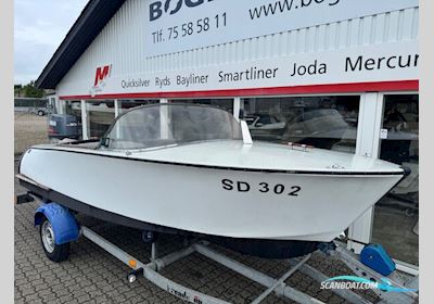 Coronett Cabrina 17 Runabout - Dansk Bygget Classic Boat Med 90 hk Yamaha 3-Cylinder 2-Takt Motorboot 2024, mit Yamaha motor, Dänemark