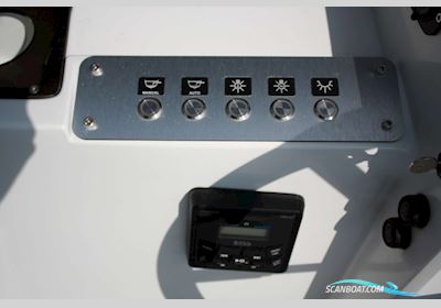 Corsiva 565 New Age Motorboot 2017, mit Mercury motor, Niederlande