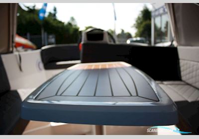 Corsiva 565 New Age Motorboot 2017, mit Mercury motor, Niederlande
