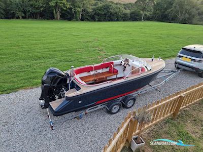 Cougar Custom Luxury Tender Motorboot 2012, mit Mercury Verado motor, Frankreich