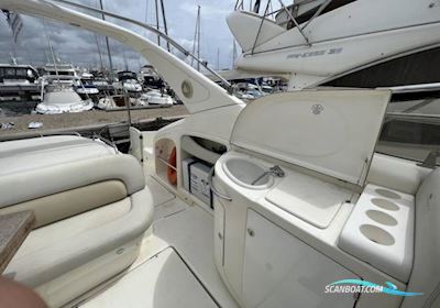 Cranchi Endurence 39 Motorboot 2003, mit Volvo motor, Frankreich