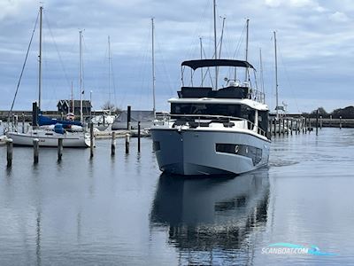 Cranchi T43 Eco Trawler LD - (2022) Solgt Motorboot 2022, mit Volvo Penta Ips 500 x 2 Inkl. Dps og Assistent Docking motor, Dänemark
