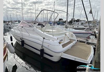 Cranchi Zaffiro 28 Motorboot 2004, mit Volvo Penta KAD 43 motor, England