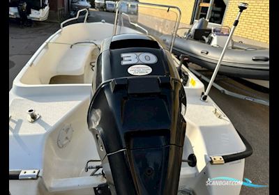 Crescent Cosmos Mercury 30 HK EFI  Motorboot 2016, mit Mercury motor, Dänemark