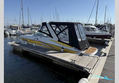 Crownline 275 Ccr Motorboot 2005, mit Mercruiser 6.2 L motor, England