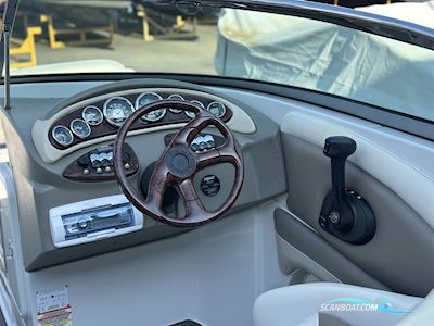 Crownline E6 Motorboot 2011, Niederlande