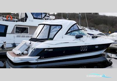Cruisers Yachts 420 Express Motorboot 2007, mit Volvo Penta D6-370 - Ips500 motor, England