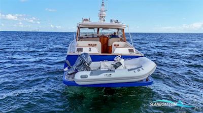 Custom Gentlemans Motor Yacht Motorboot 2010, mit 2 x Volvo Penta Ips 500 motor, USA