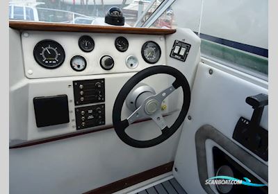 Darragh Falcon 770 Motorboot 1989, mit Mercruiser motor, England