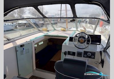 Delphia  1050 Escape Cabrio Motorboot 2011, Niederlande