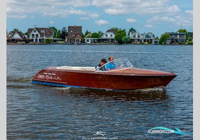 Divank Uscire 635 Motorboot 2010, mit Mercruiser 5.7L motor, Niederlande