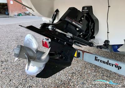 Doral 280 Monticello Motorboot 2007, mit Mercruiser motor, Dänemark