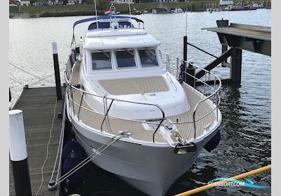 Elling E4 Ultimate Motorboot 2018, mit Volvo Penta motor, Deutschland