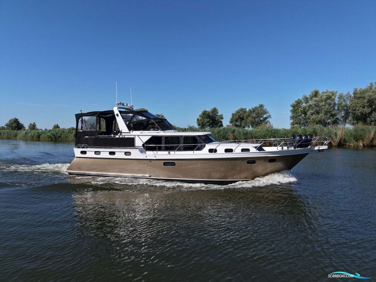 Explorer Classic 14.00 AK Cabrio Motorboot 1998, mit Iveco motor, Niederlande