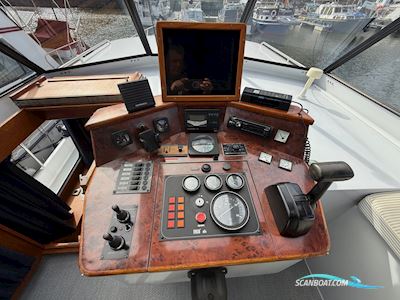 Explorer Classic 44 AK Cabrio Motorboot 1998, mit Iveco M14.02 motor, Belgien