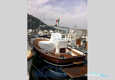FRATELLI APREA 7,50 Motorboot 2012, mit Yanmar 4LHA-STP motor, Italien