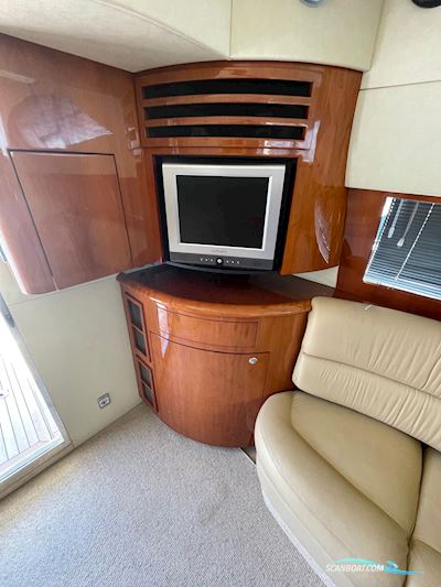 Fairline 40 Phantom Motorboot 2007, mit Volvo Penta D6-370HK motor, Dänemark