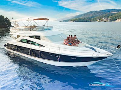 Fairline Squadron 55 Motorboot 2009, mit Volvo Penta D 12 motor, Griechenland