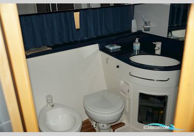 Fairline Squadron 56 Motorboot 1995, mit 2 motor, Niederlande