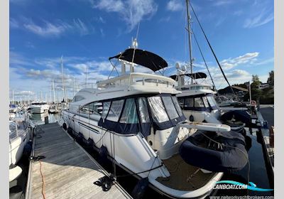 Fairline Squadron 58 Motorboot 2005, mit Volvo Penta D12-715 motor, England