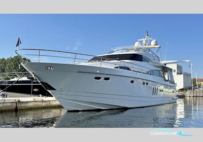 Fairline Squadron 68 Motorboot 2009, mit 2x Caterpillar C32 1572HK Ca, 750h motor, Sweden