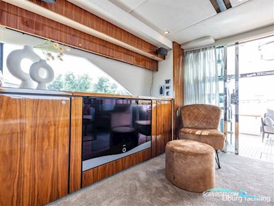 Fairline Squadron 70  Motorboot 2009, Niederlande