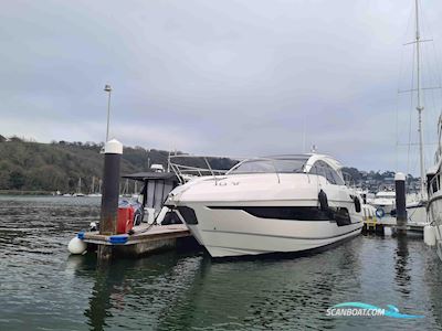 Fairline Targa 45 Open Motorboot 2019, mit Volvo Penta Ips 600 D6 motor, England