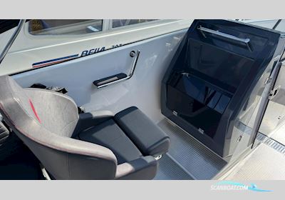 Falcon BR 8 Motorboot 2021, mit Mercury motor, Sweden
