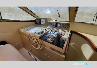 Ferretti Yachts Ferretti 45 Altura Motorboot 1991, mit Caterpillar motor, Frankreich