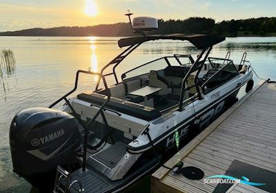 Finnmaster Husky R8 Motorboot 2019, mit Yamaha F350A motor, Sweden