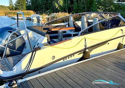 Finnmaster T8 Motorboot 2020, mit Yamaha F300 motor, Finland