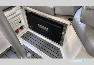 Flipper 650 DC Motorboot 2022, mit Mercury 150 hk 4-Takt Pro XS motor, Dänemark