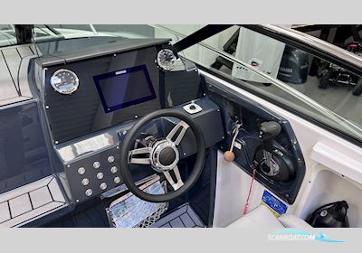 Flipper 650 DC Motorboot 2022, mit Mercury 150 hk 4-Takt Pro XS motor, Dänemark