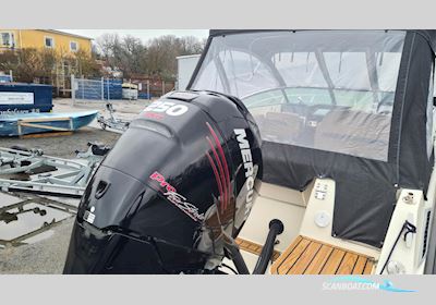 Flipper 670 DC Motorboot 2015, mit Mercury motor, Sweden