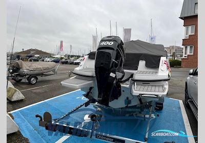 Flipper 800 DC Motorboot 2022, mit Mercury F 400 VERADO motor, Deutschland