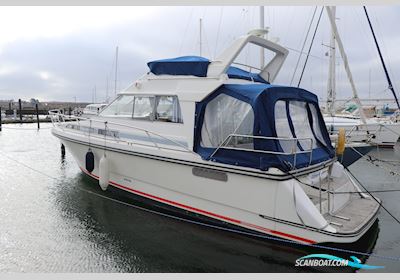 Forbina 9001 Flybridge Motorboot 1991, mit Volvo Penta. KAD42/DP290 motor, Sweden