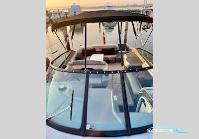 Formula 33 Sun Sport Motorboot 2001, mit Mercruiser motor, Dänemark