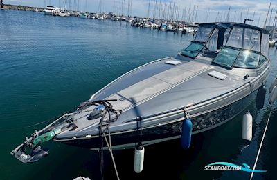 Formula 33 Sun Sport Motorboot 2001, mit MerCruiser motor, Dänemark
